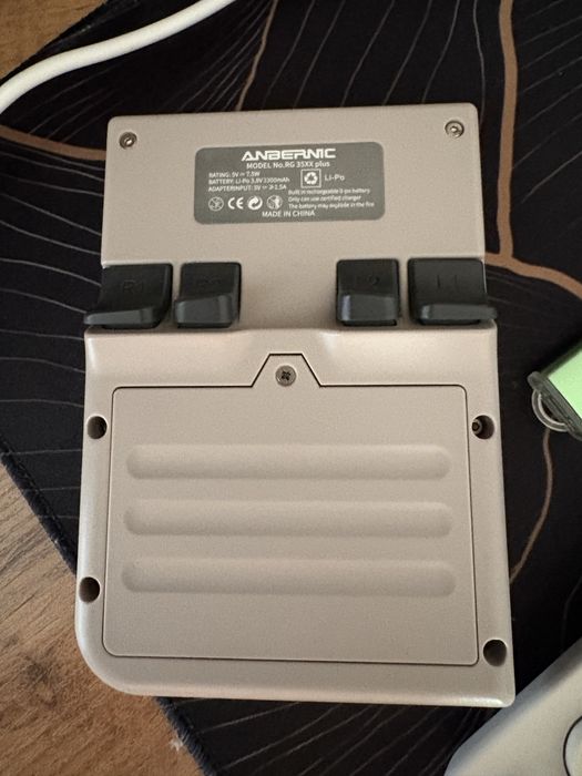 Продам Ретро приставку, Anbernic RG35XX plus
