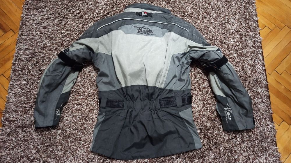 Vând geaca Polo Pharao damă