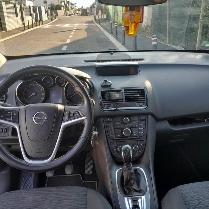Opel meriva 2015 euro 6