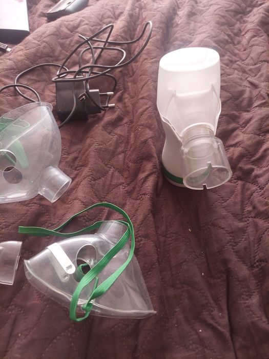 Nebulizator in conditi. Bune.