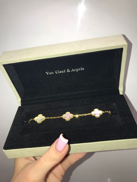 Van Cleef гривна / гривни различни модели