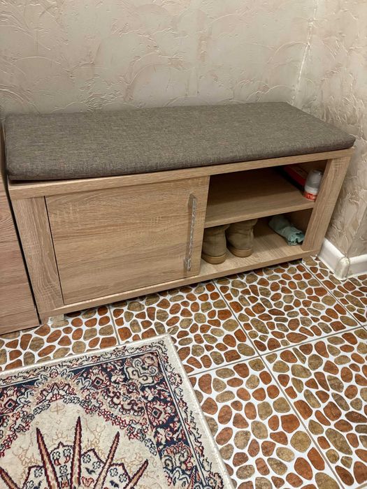 Продаем тумбы для обуви