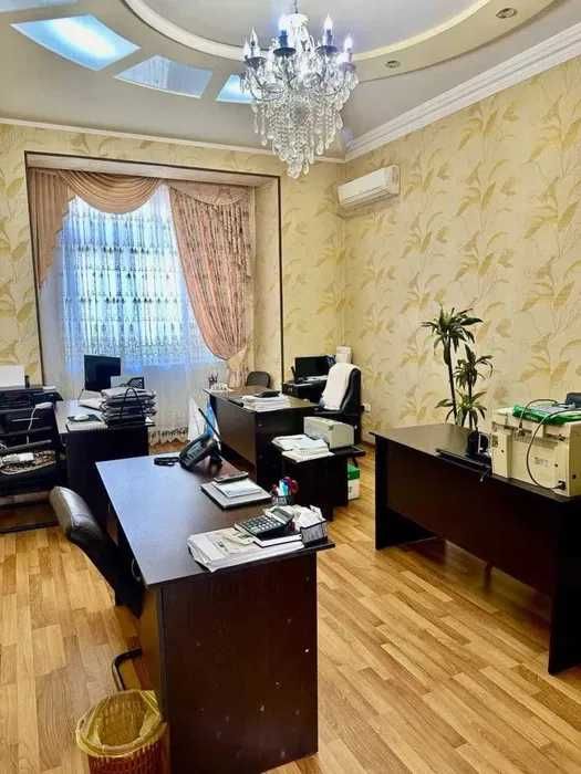 Сдаётся Евродом в Яккасарайском районе 10 комнат новая Классика