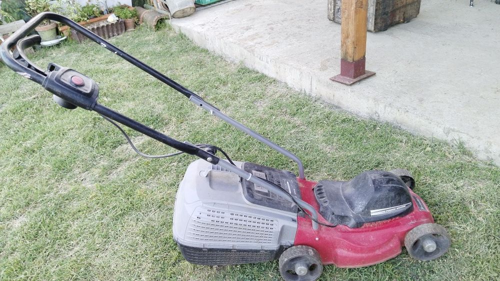 Електрическакосачка Einhell