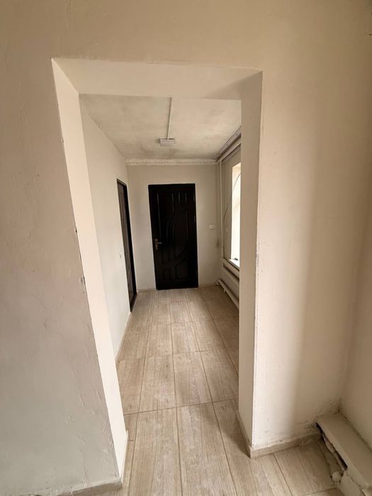 Политотделда ховли сотилади, ер нархида!