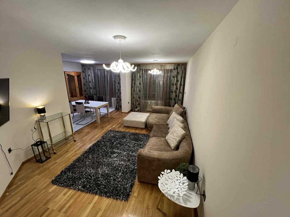 Тристаен имот в кв.Лозенец