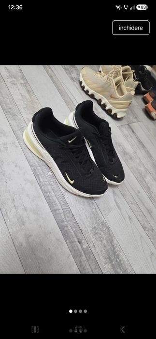 Adidasi     nike !!