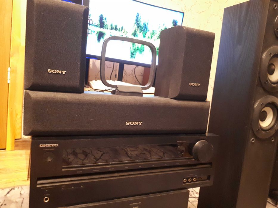 Комплект домашнего кинотеатра