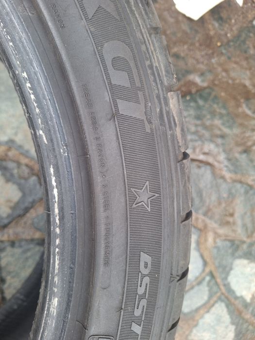 2 br 275 40 19 Dunlop sport Maxx gt