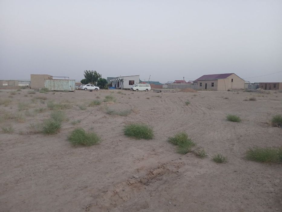 Yer sotiladi kelishilgan narxda