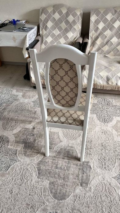 Стулья для гостиной