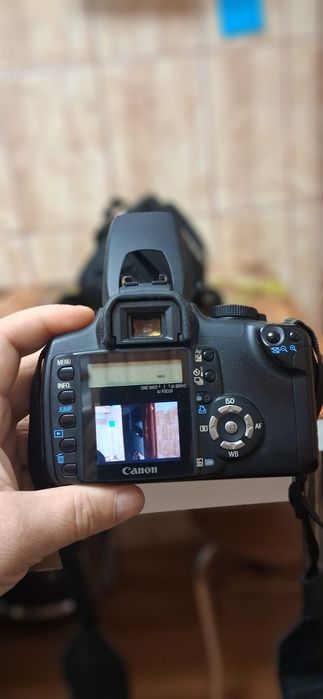 Aparat foto canon eos 350d