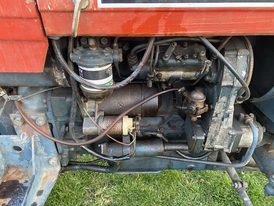 Tractor Universal U 445