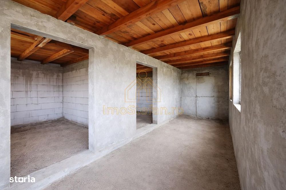 Nazarcea | Casa cu teren de 1000 mp si toate utilitatile la poarta