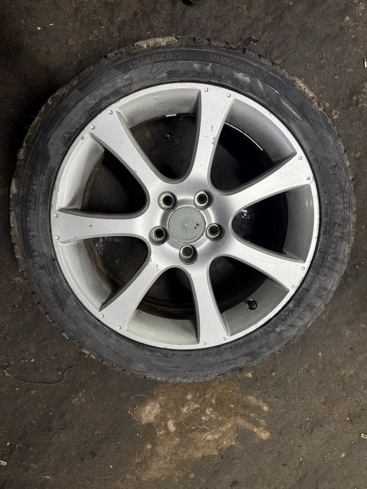 Продам диски с резиной от хонды