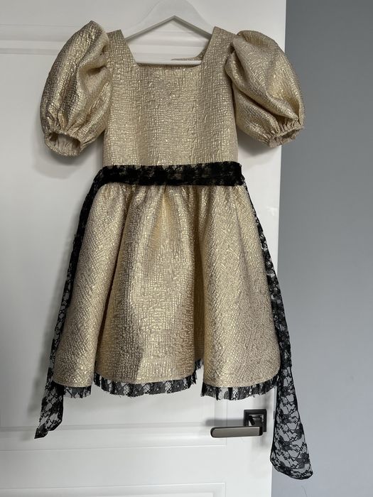 Дизайнерское платье 138-146см