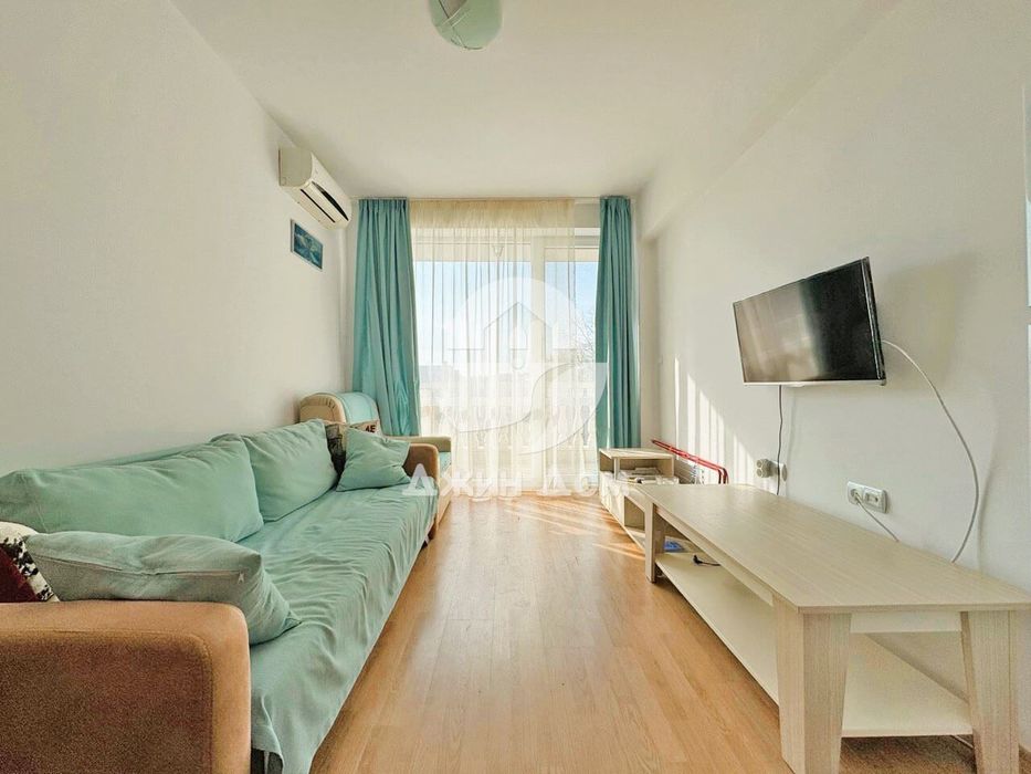 Продава се Двустаен апартамент в к.к. Слънчев бряг - 52 кв.м за 1279 €/кв.м - Снимка #1