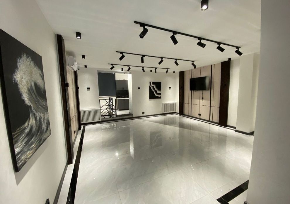 Аренда на Новомосковская офис помещения 150кв