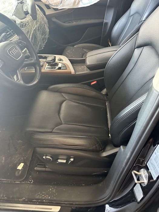 Audi Q7 272kc CRT на части