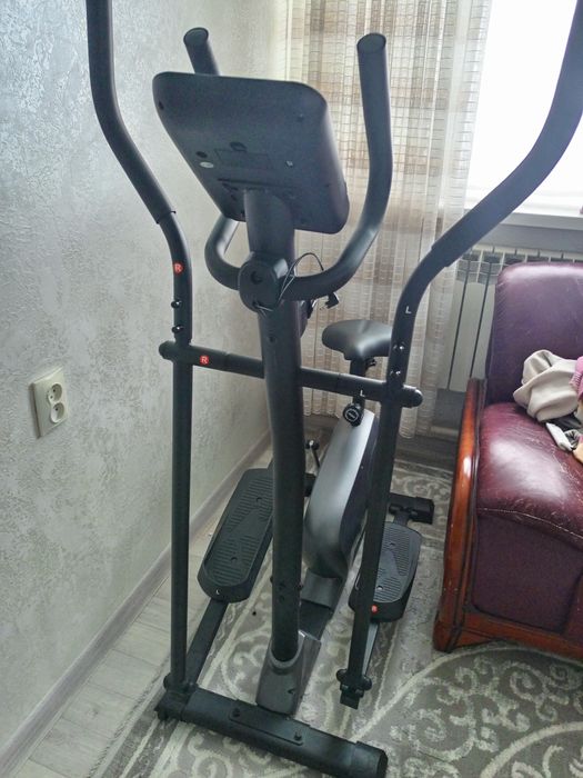 Велотренажёр в отличном состоянии