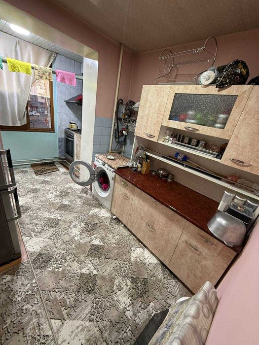 Uy sotiladi , Tipografiyada