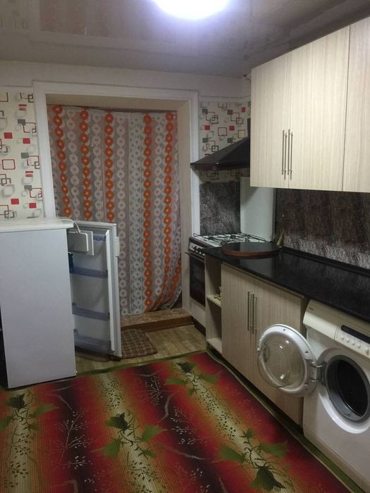 Сагдиана,АбуБакр Розий Хумо супермаркети  оркасида  ижарага уй