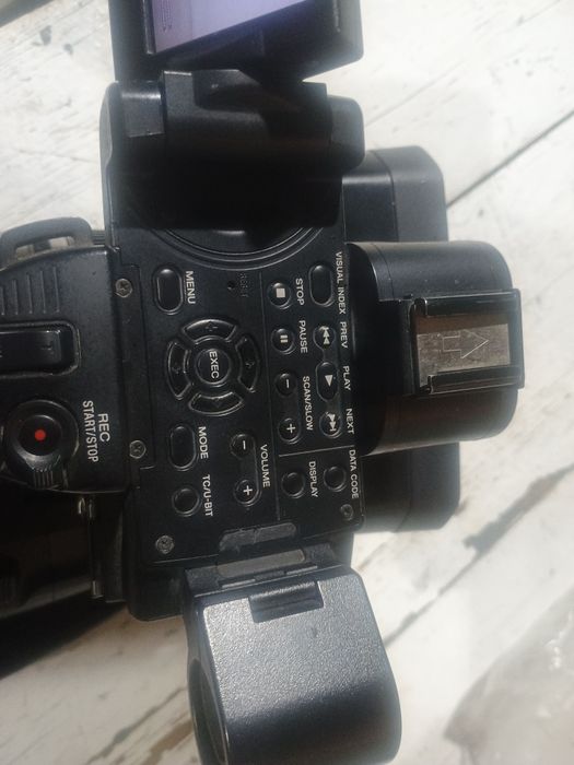 Видеокамера Sony nx5e