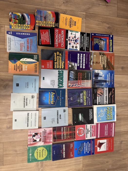 Lot carti economie