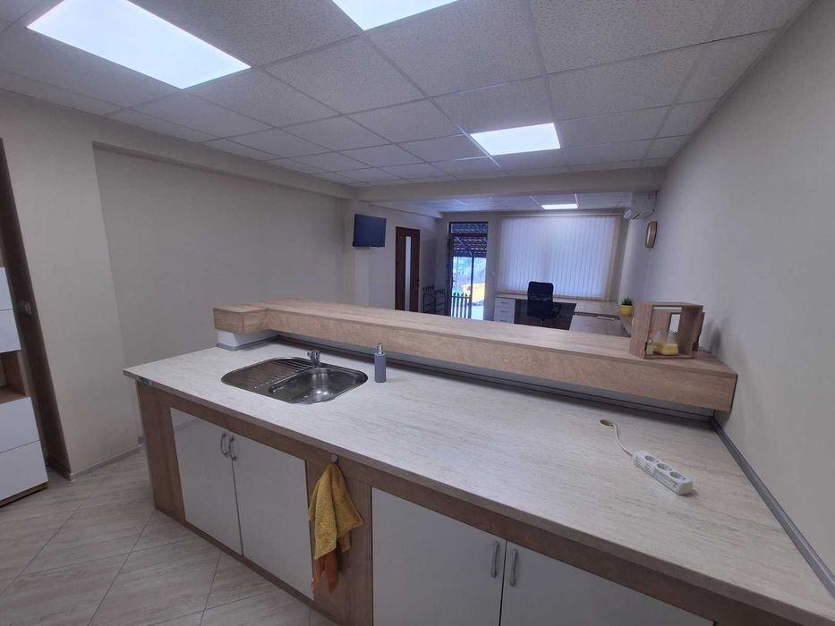 Дава се под наем Офис в Габрово, Център - 98 кв.м за 199.41 € - Снимка #5