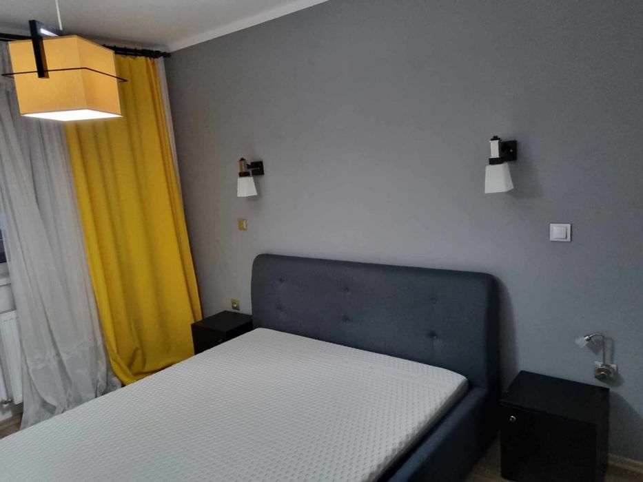 Inchiriez apartament 2 camere zona BMW Floresti