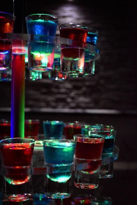 Tort shoturi bar cocktail / decoratiuni / platforma 360 / fum greu