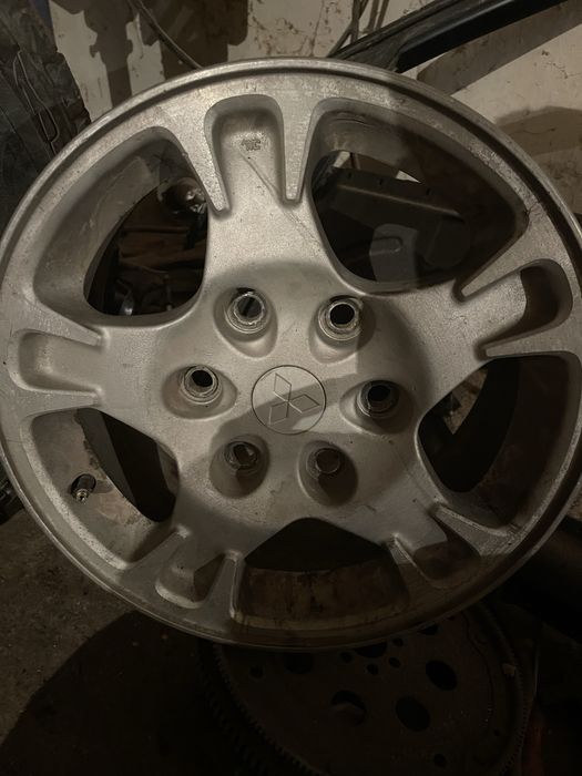 продам диски паджеро 3-4