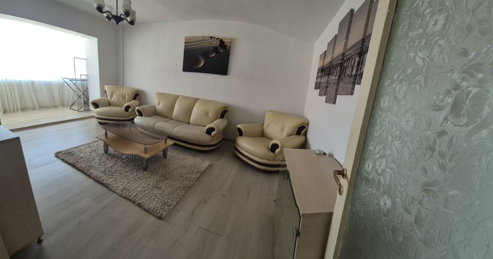 Închiriez apartament 2 camere decomandat