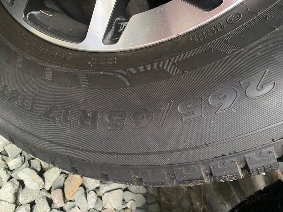 Шипованые шины+ диски 265/65/R17