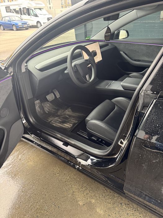 Tesla model 3 perfomance