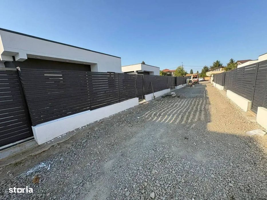 Casa De Vanzare 3 Camere |Afumati Deal Canalizare|Incalzire Pardoseala