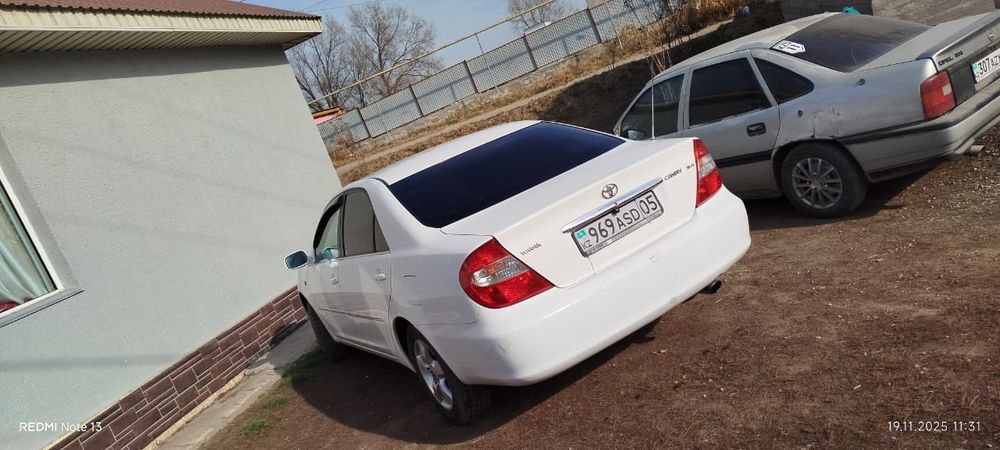 Таиота Камри 30 сатылады