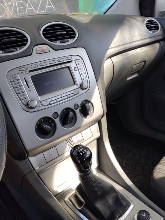 FORD Focus 2010 — imagine 2