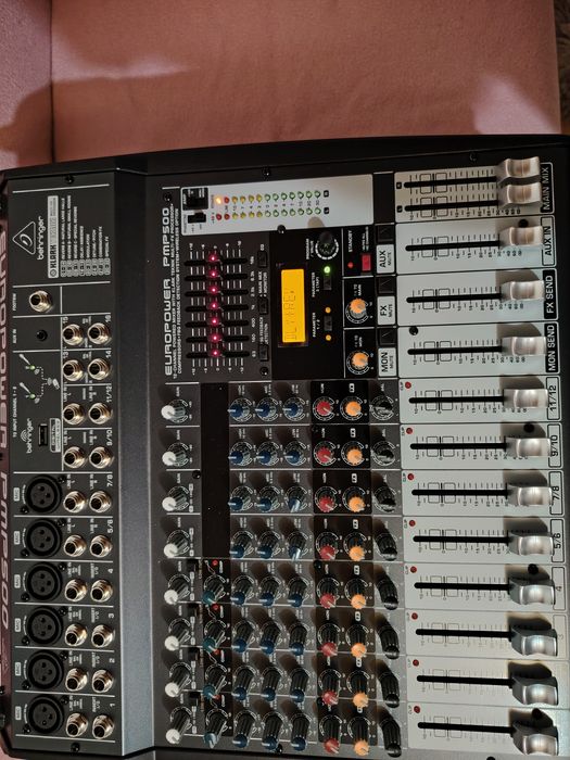 Behringer pmp 500 wați