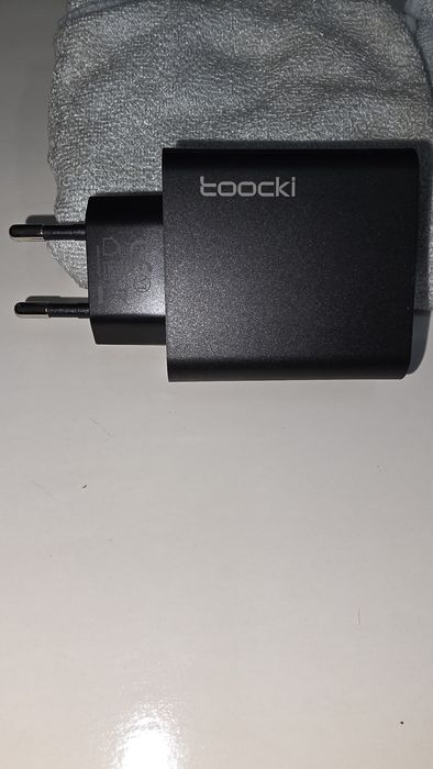 Супер бързо PD зарядно 67W/LCD/EU.