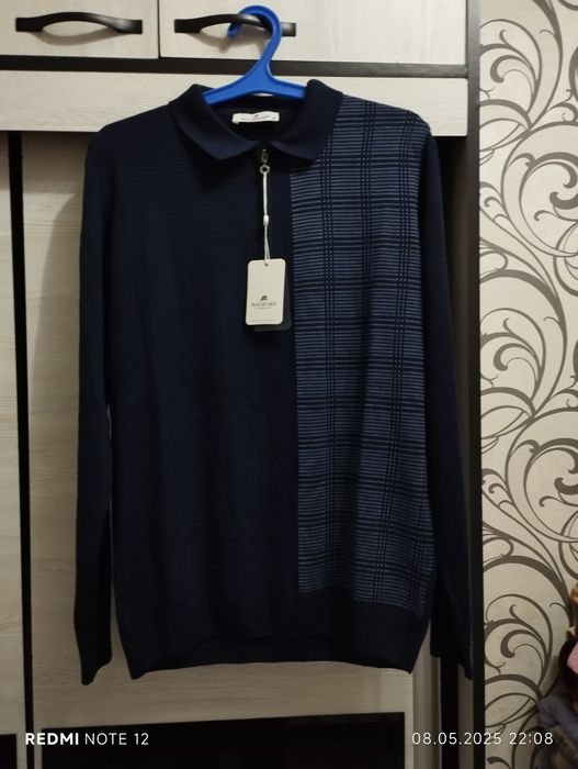 Svitr sotiladi yengi