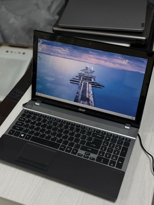 В продаже ноутбук Acer V3-571G