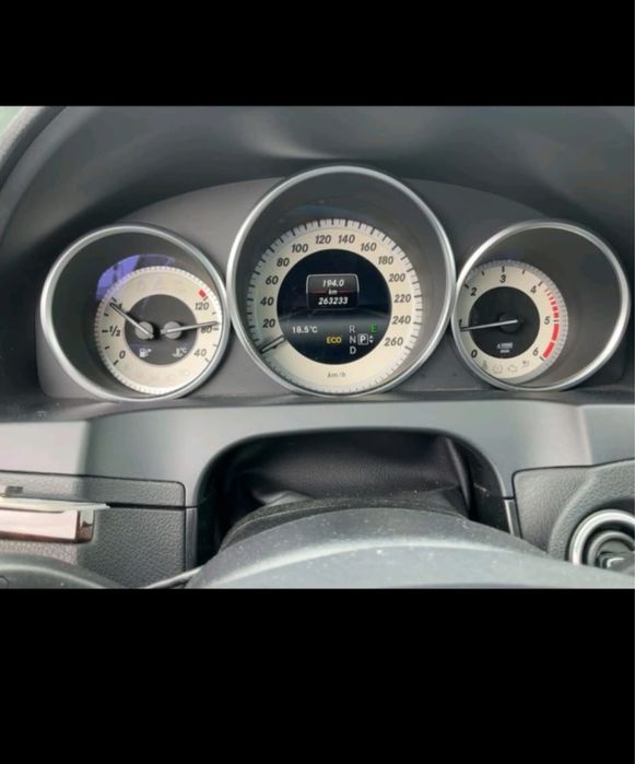 MERCEDES-BENZ E-Class 2014 — imagine 4