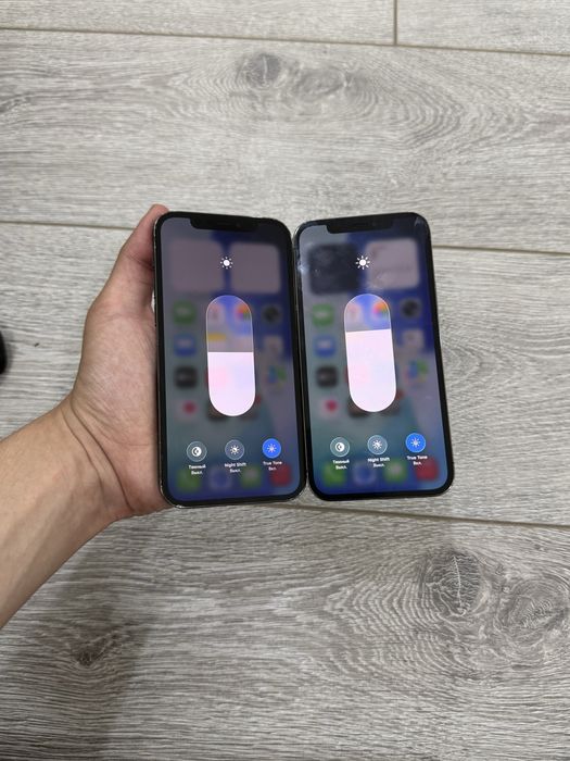 Iphone 12 Pro blue