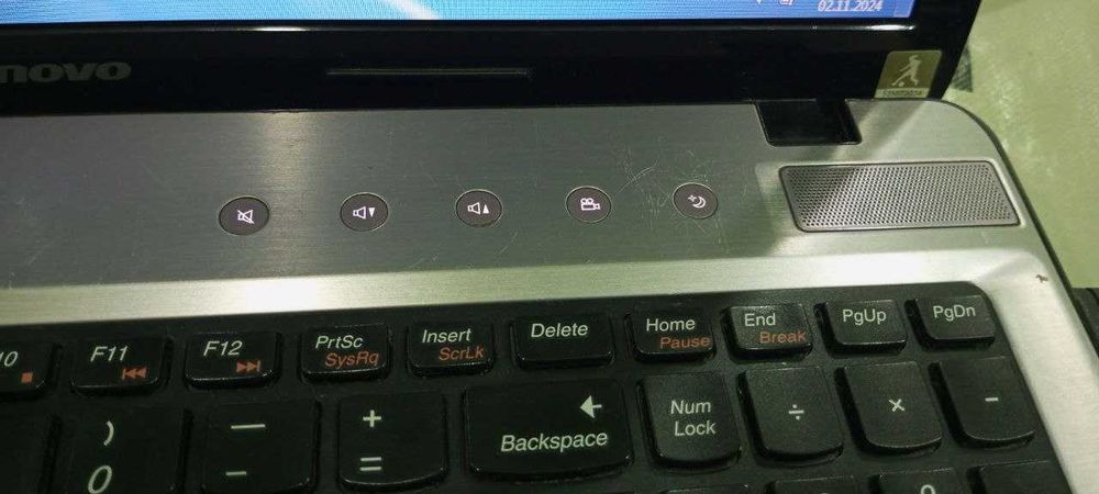 Notbok Lenovo 256ssd 6 aperatifka