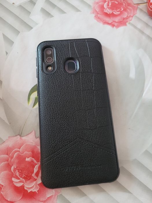 Samsung a40 64GB