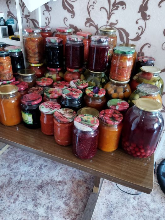 Варенья,саленья,компоты, приправы