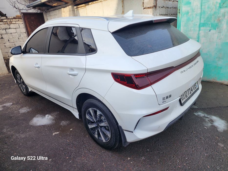 BYD E2 2024 yil 52000 yurgan toza 14900