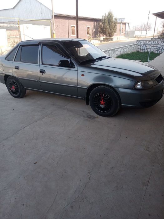 Нексия 2 идеал холатда сотилади