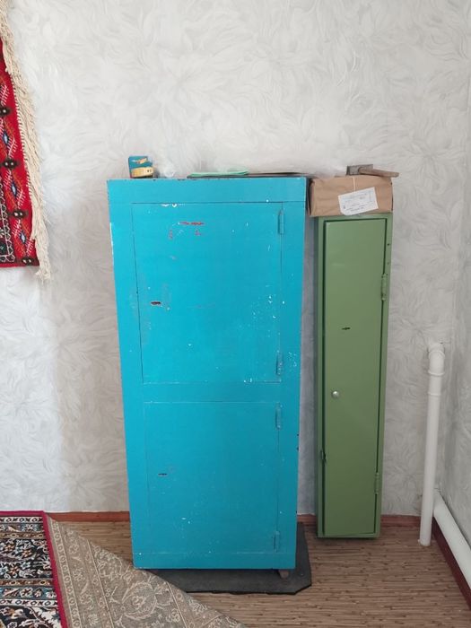 Продам сейф  металический